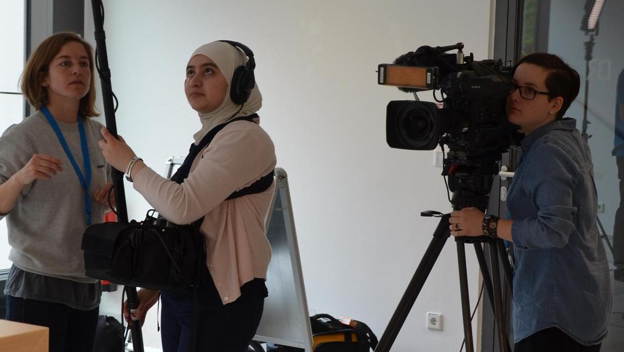 Kamerafrauen und Bibliothekare: Welcher Beruf darf's sein?