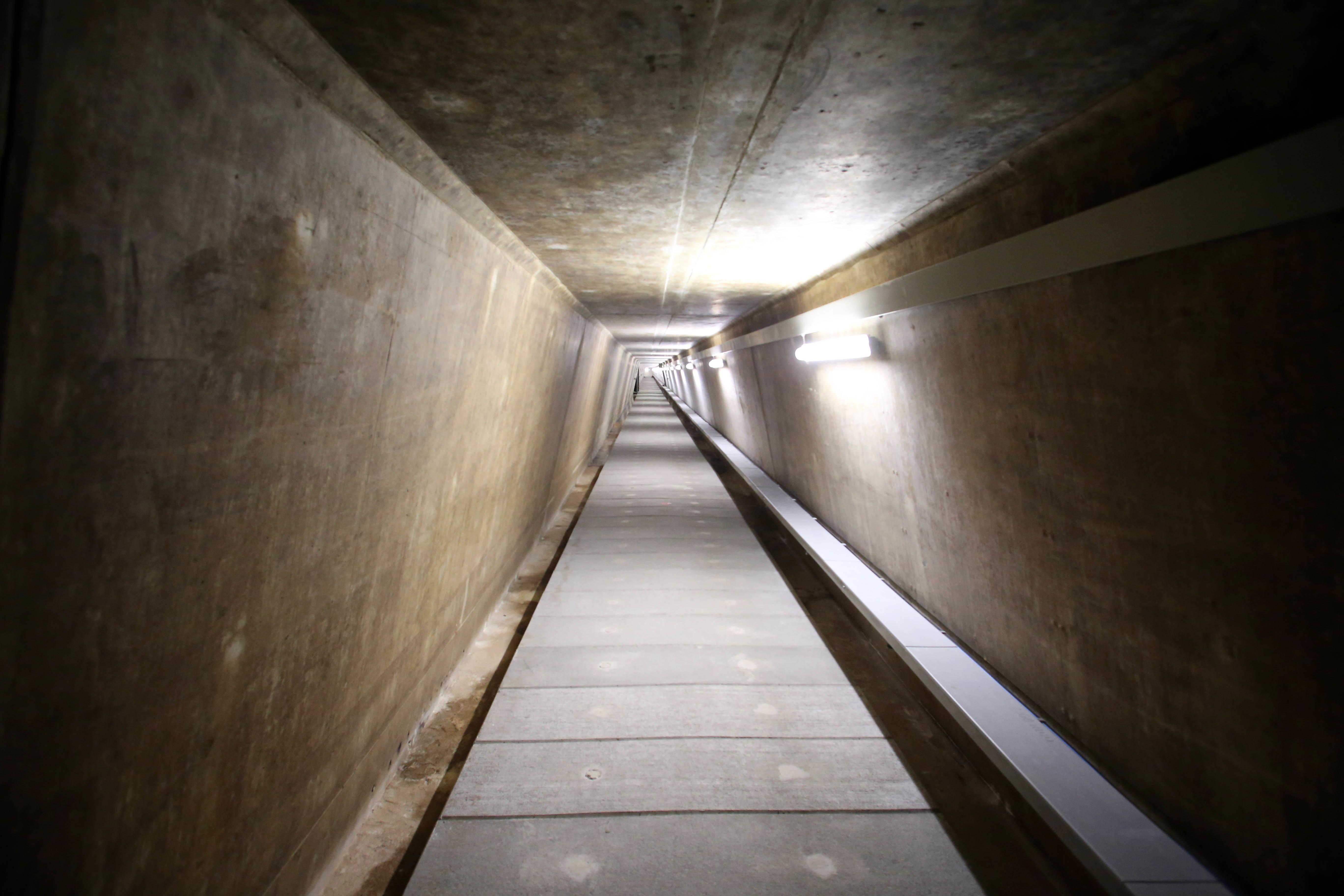 In der Unterwelt des Brombach-Hauptdamms ist es ganzjährig zehn Grad kühl.