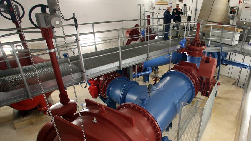 Einen Durchmesser von 1,2 Metern haben die Rohre, die vom Betriebsauslass zum Kraftwerk führen.