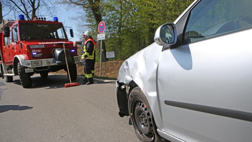 Unfall in der "Applaus-Kurve": 17-Jährige kracht in VW