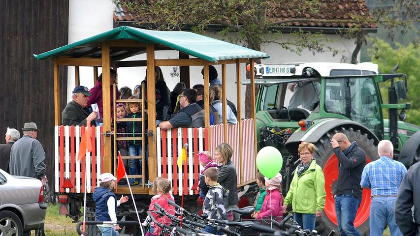 Hüpfen, lauschen, kosten: Spargelerlebnistag in Oberndorf