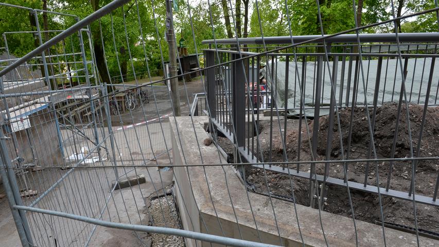 Die Gitter, die im Vorjahr für Aufregung sorgten, sind zum Großteil abgebaut. Nur im oberen Bereich des Geländes gibt es sie noch.