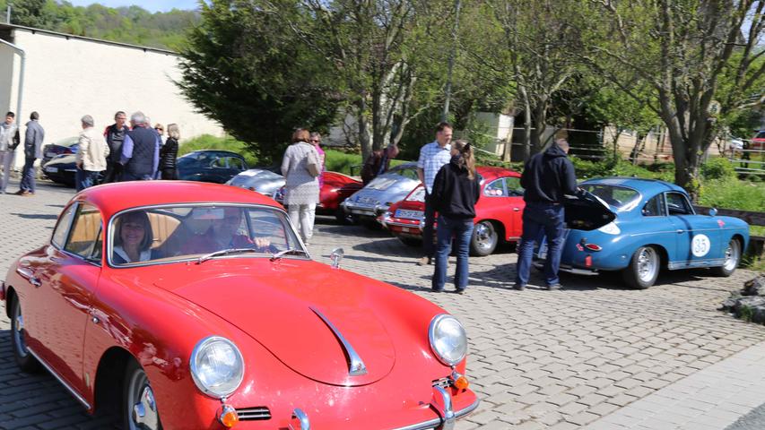 Zeitlos schön: Porsche-Oldtimer in der Fränkischen Schweiz