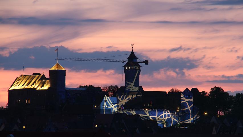 Blaue Nacht 2017: Lichterspiele an der Nürnberger Kaiserburg