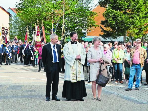 Allersberg:  Triumphaler Empfang für Neupriester Kilian Schmidt