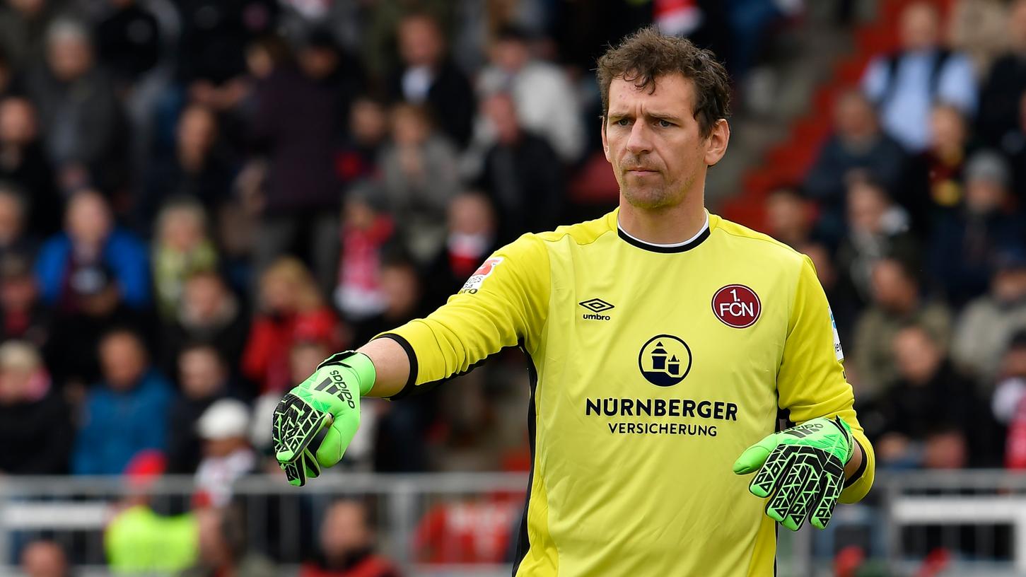 Raphael Schäfer macht Schluss - bleibt dem FCN aber erhalten. Raphael Schäfer macht Schluss - bleibt dem FCN aber erhalten.