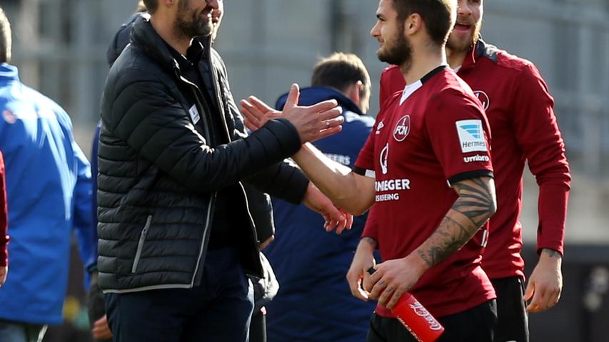 Der bullige Torjäger aus der U21 (19 Treffer) stieß in der 2. Liga doch an seine Grenzen und wird nun bei den Würzburger Kickers versuchen, den nächsten Schritt in seiner Karriere zu machen. Sein Vertrag läuft aus, der Wechsel nach Unterfranken ist seit Dienstag beschlossene Sache. Geht sicher.