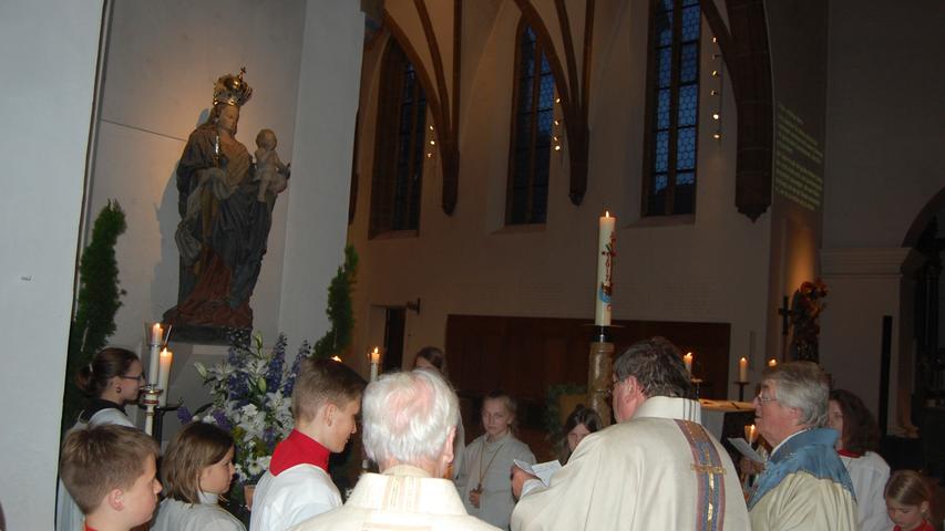 Neumarkter Marienverehrer zogen vom Kloster zur Hofkirche