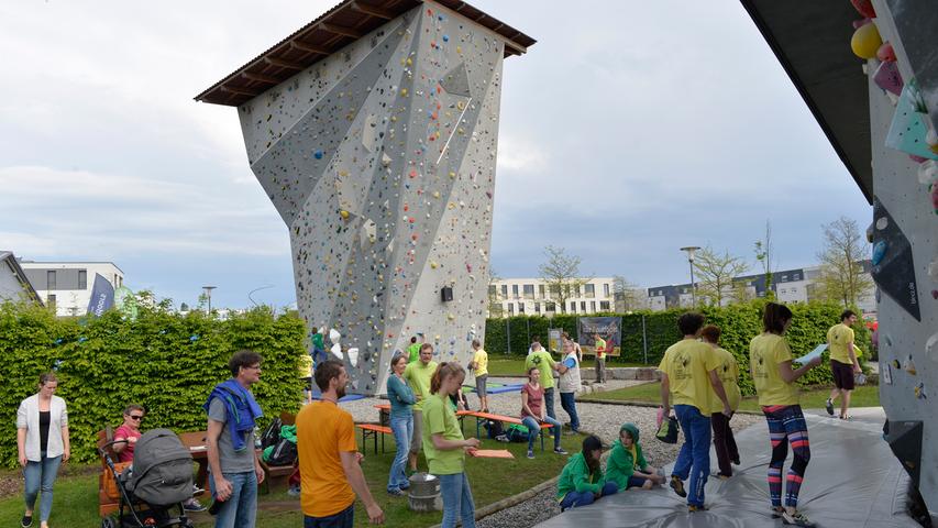 Hoch hinaus: Boulder-Stadtmeisterschaft in Erlangen
