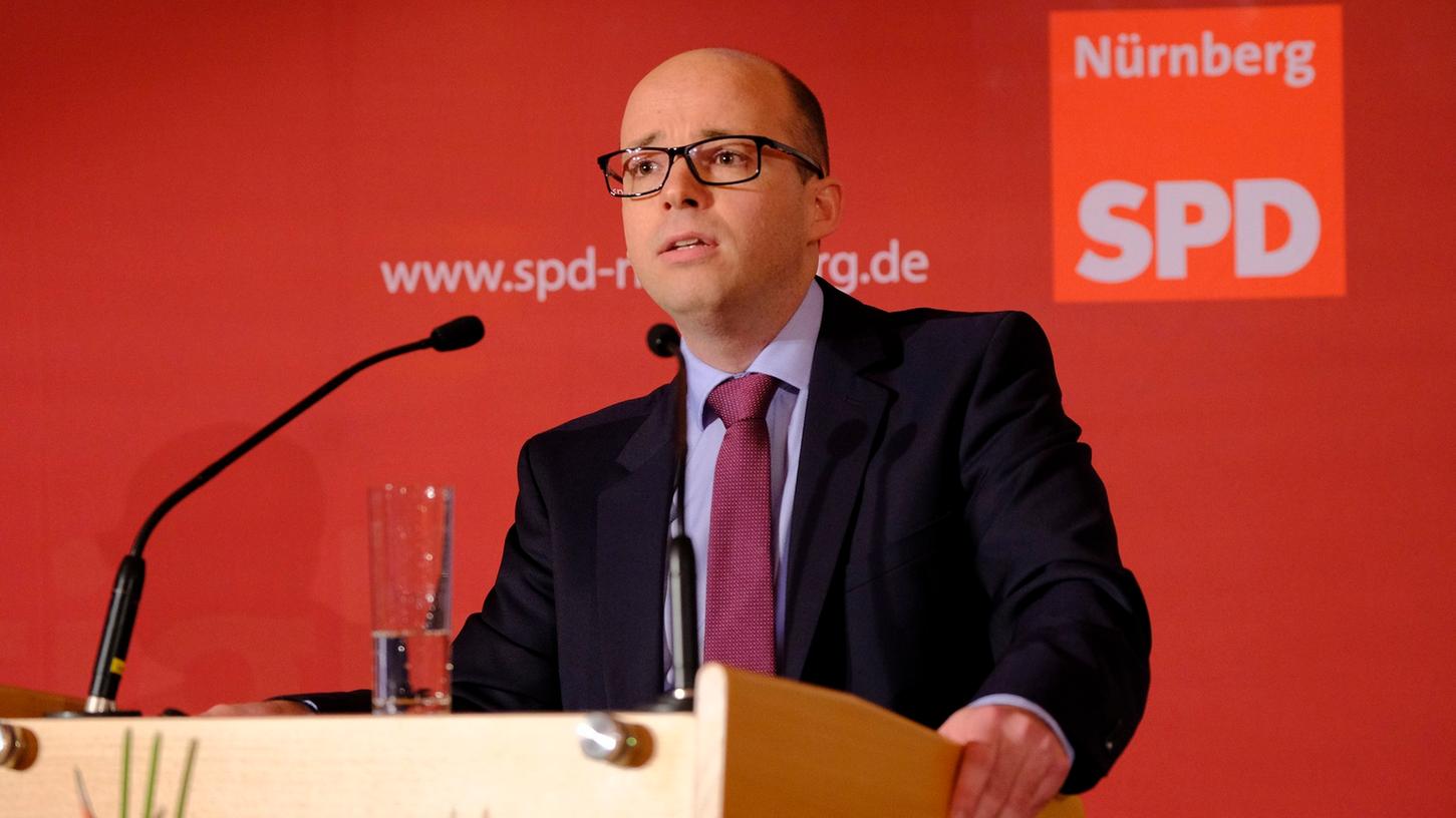 Nürnbergs SPD-Chef Thorsten Brehm ist konsterniert. Nürnbergs SPD-Chef Thorsten Brehm ist konsterniert.