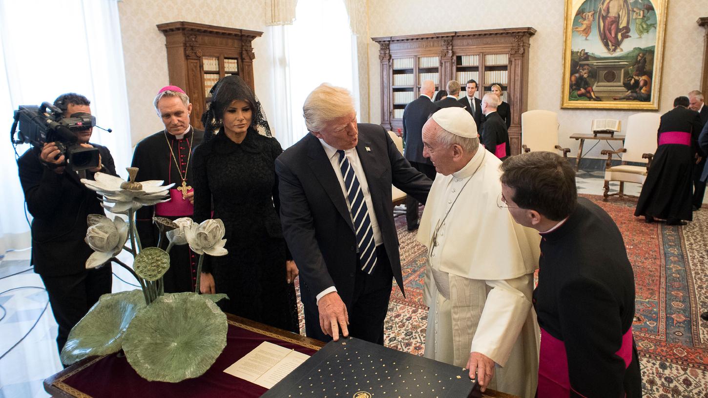 Zu Gast bei Papst Franziskus: Friedensbotschaft an Trump