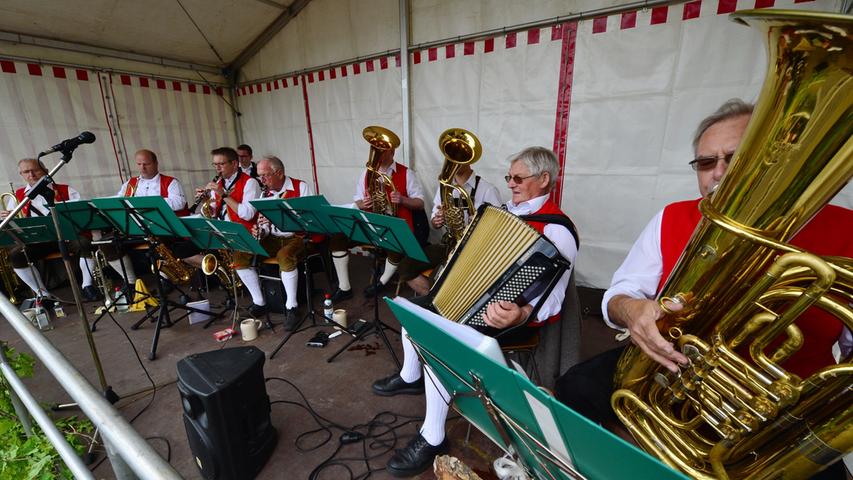 Jungferlakeller in Baiersdorf feiert Kellerfest