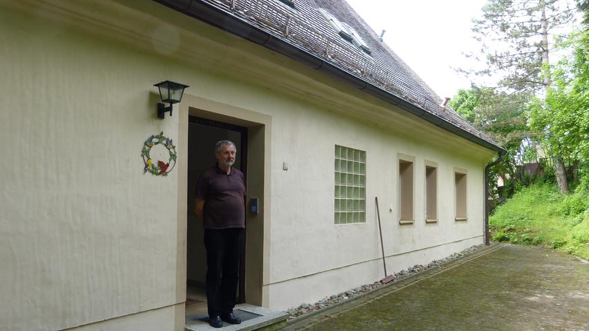 Das evangelische Pfarrhaus in Thuisbrunn steht zum Verkauf.