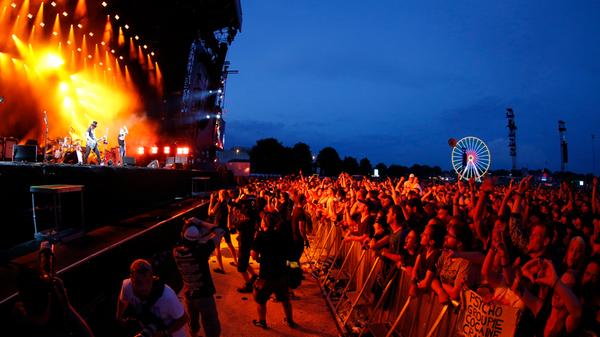 Alles wartete am Samstagabend auf sie: Als Headliner des Tages gehörte die Zeppelin Stage am Abend der kalifornischen Alternative-Metal-Formation System of a Down.