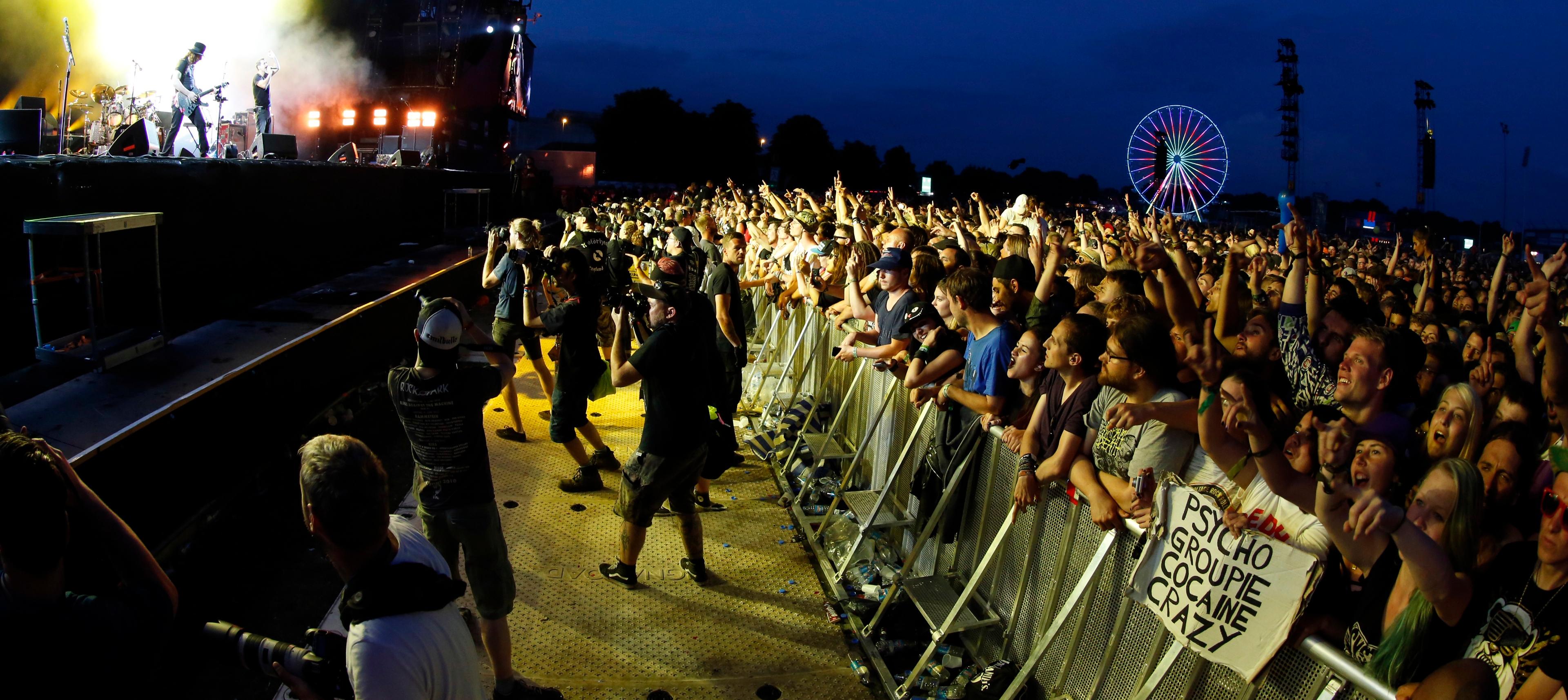 Alles wartete am Samstagabend auf sie: Als Headliner des Tages gehörte die Zeppelin Stage am Abend der kalifornischen Alternative-Metal-Formation System of a Down.