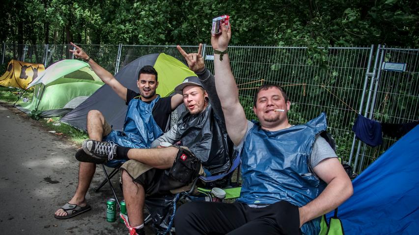Bierhorn, Bro Love, Stiefel bei RiP 2017: Die Fans am Sonntag