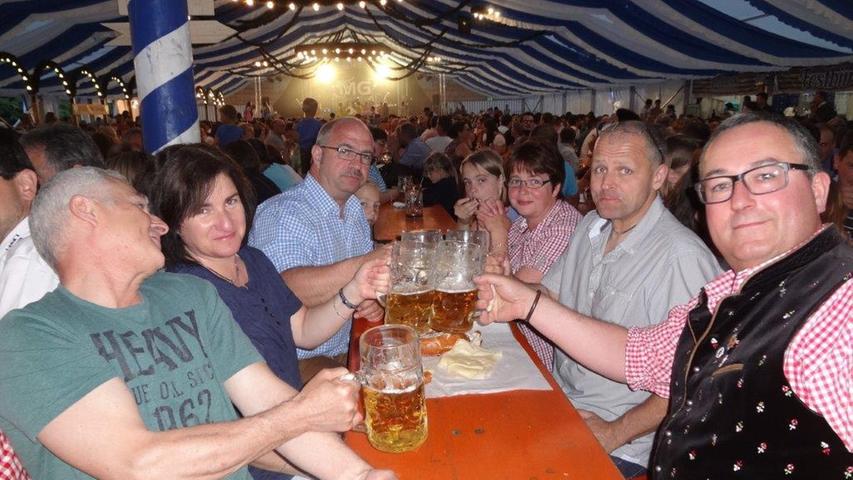 Mit Freude und Freunden haben die Berchinger ihr Pfingstvolksfest 2017 gefeiert.