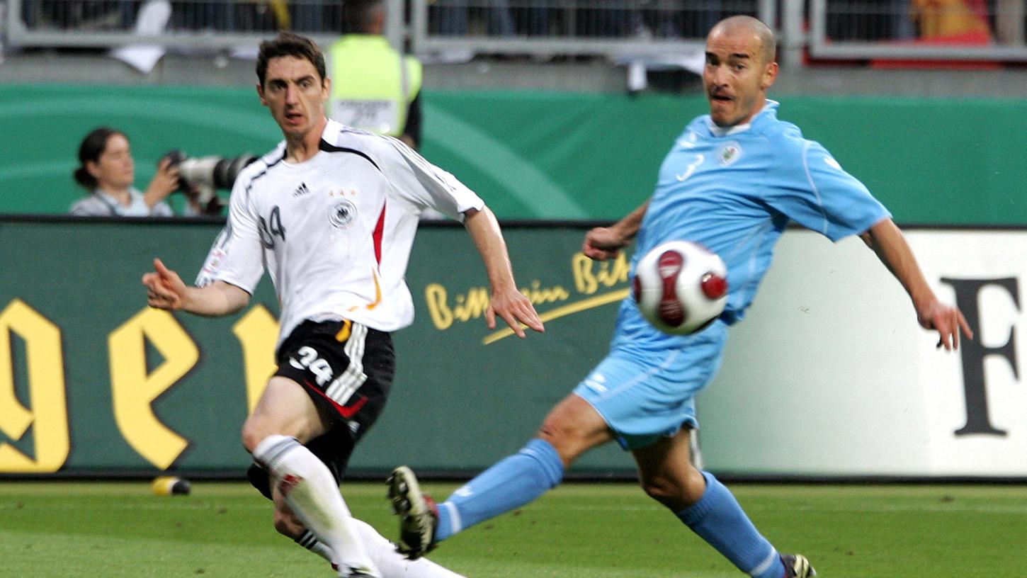 Die deutsche Fußballbilanz in Nürnberg ist schön: 2007 hatten Roberto Hilbert und das DFB-Team gegen San Marino dennoch arge Mühe.