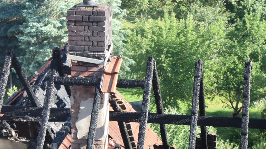 150.000 Schaden nach Dachstuhlbrand in Gunzenhausen 