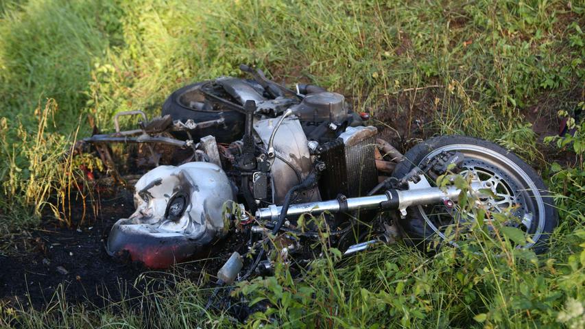Schwerer Unfall bei Burgebrach: Motorradfahrer verliert Kontrolle