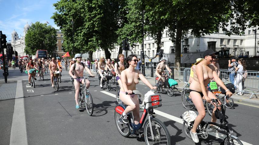 Cyclists take part in the annual World Naked Bike Ride in central London, Britain, June 10, 2017. REUTERS/Marko Djurica TEMPLATE OUT
