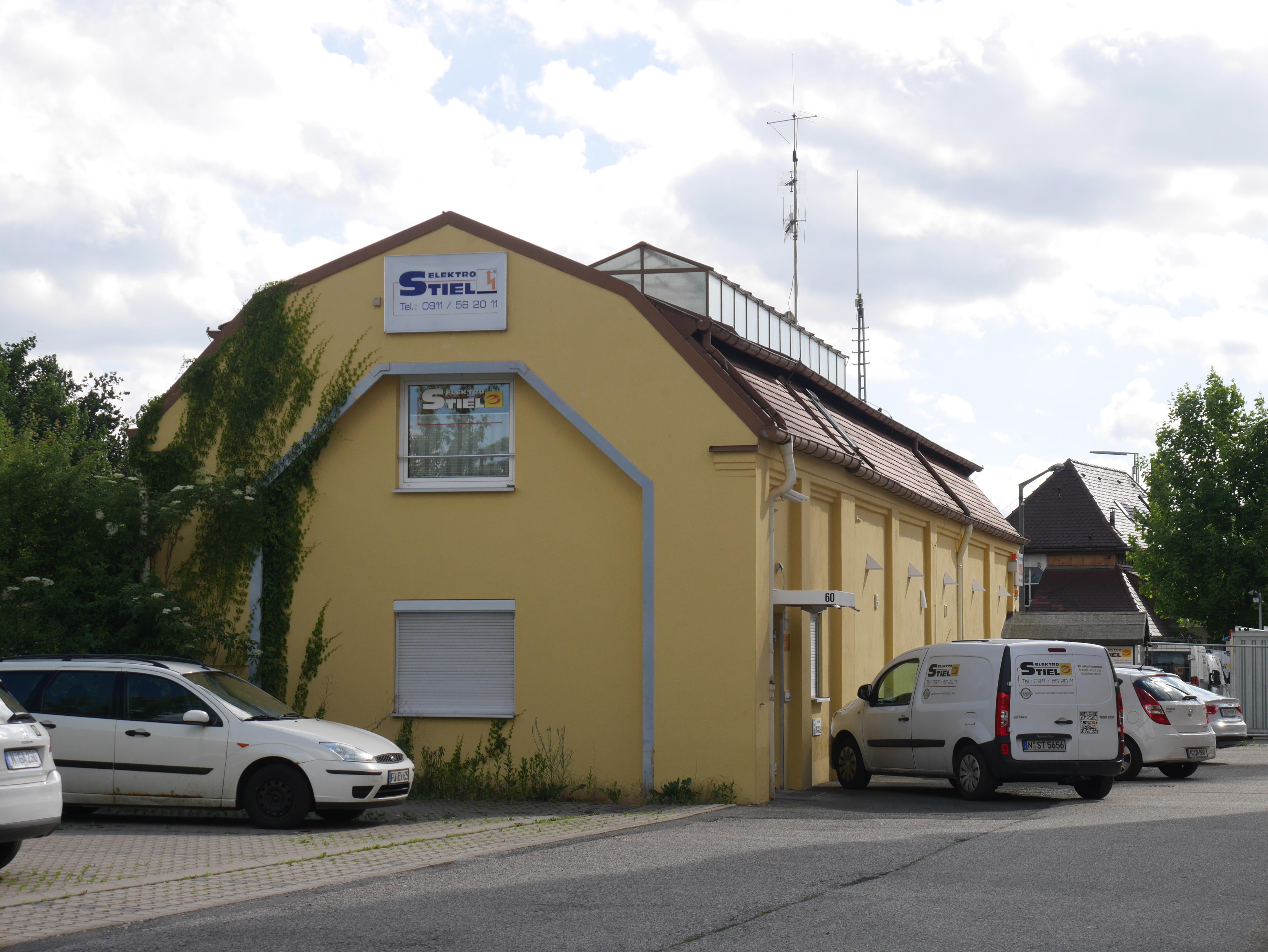 In der früheren firmeneigenen Lokomotiv-Werkstatt der Resi...