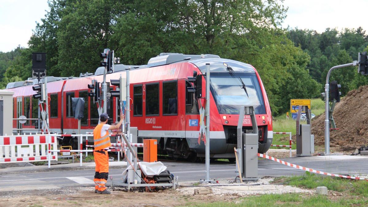 Ära der Schrankenwärter in Hedersdorf ist vorbei Ära der Schrankenwärter in Hedersdorf ist vorbei