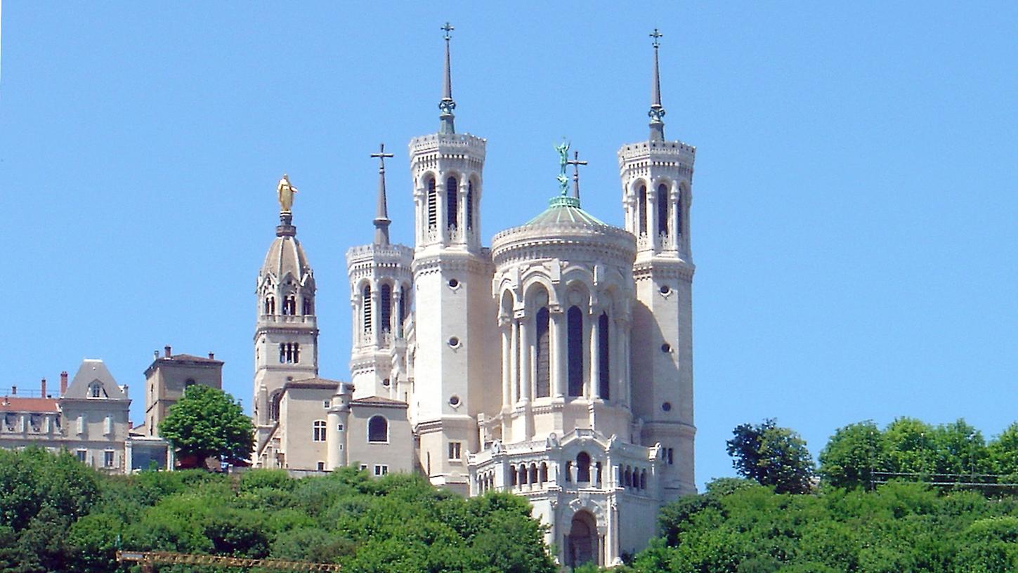 Die Basilika auf dem Fourvière-Hügel ist eines der Wahrzeichen von Lyon.