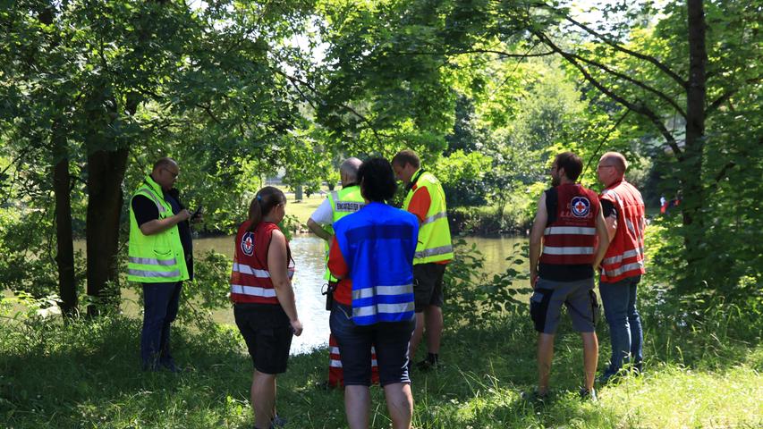 Leiche in der Regnitz: 39-Jähriger mit Boot geborgen
