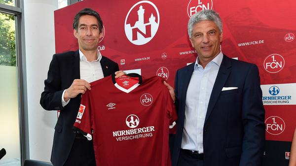 Zur neuen Saison kommt dann aber eine große Veränderung: Nach vielen Jahren der Zusammenarbeit möchte sich Adidas auf große Marken konzentrieren. Der englische Konkurrent Umbro schlägt zu und wird neuer Ausrüster - gemeinsam mit dem neuen Hauptsponsor, der Nürnberger Versicherung, sorgt Umbro so für einen komplett neuen Club-Look.