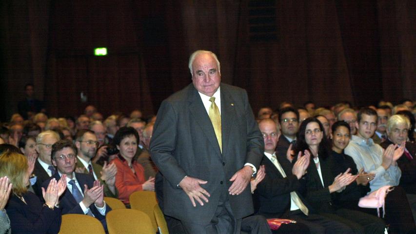... Erlangen tritt Ex-Kanzler Helmut Kohl auf.