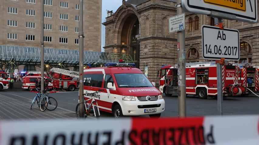Großeinsatz am Nürnberger Hauptbahnhof: Feuer in der Osthalle