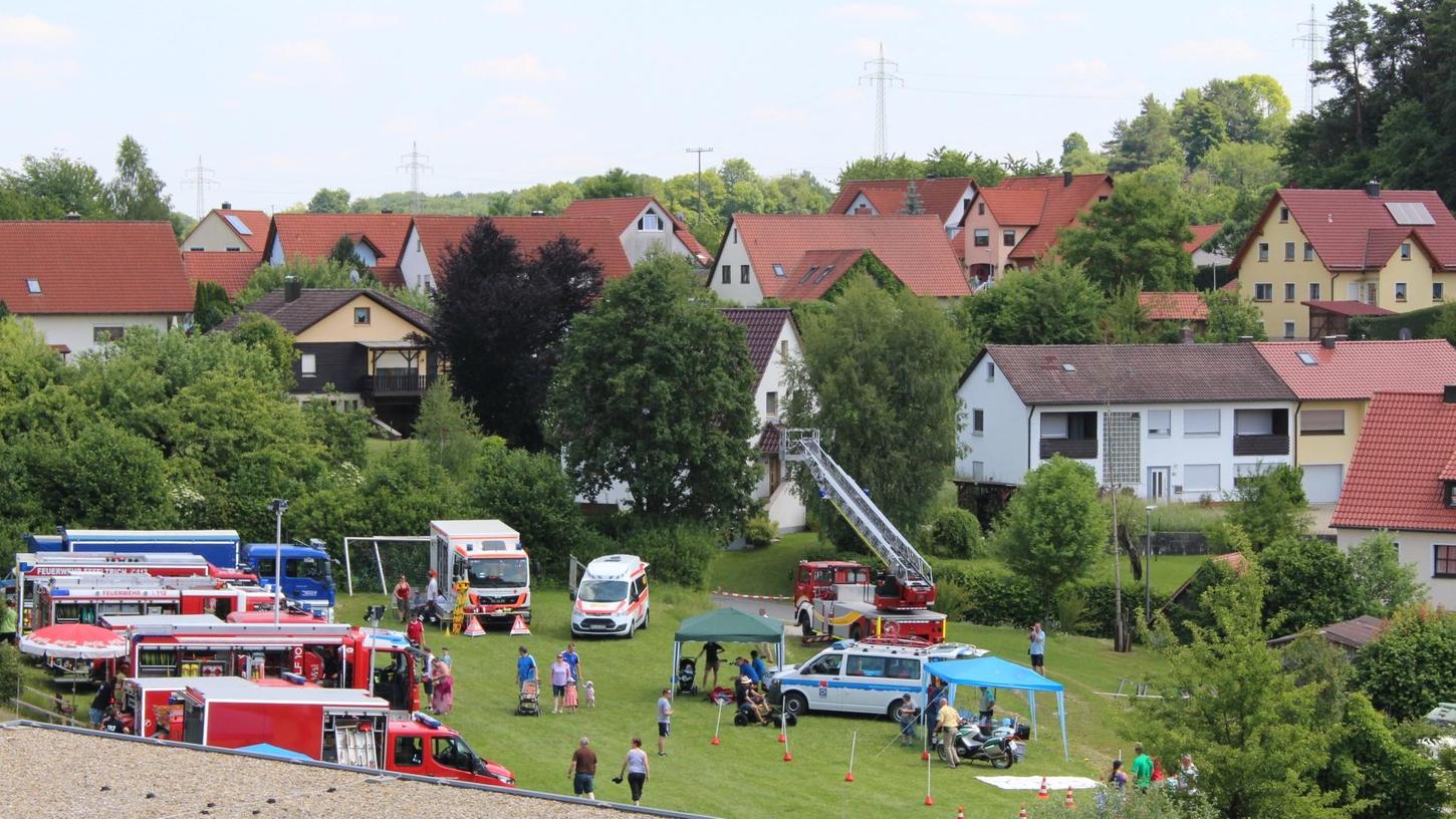 Thuisbrunn: Feuerwehr lud zum Familienfest