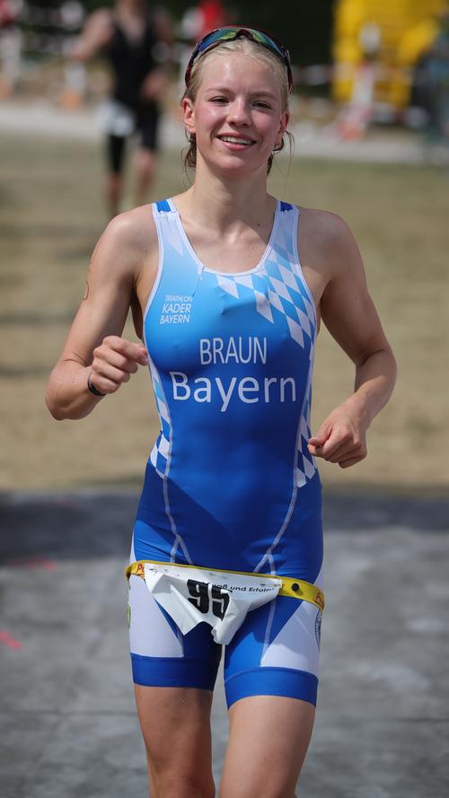 Rothsee-Triathlon: Fränkischer Doppelsieg