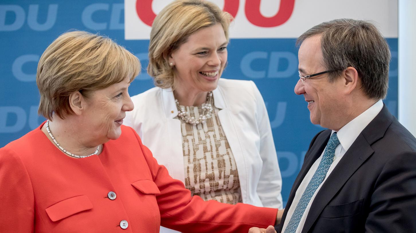 Führende CDU-Politiker wie Julia Klöckner und Armin Laschet haben Martin Schulz für seine Äußerung auf dem SPD-Parteitag gerügt.