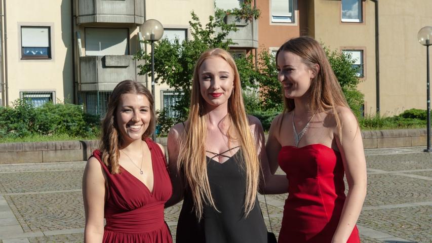 Hardenberg-Gymnasium: Schüler feiern ihr Abitur