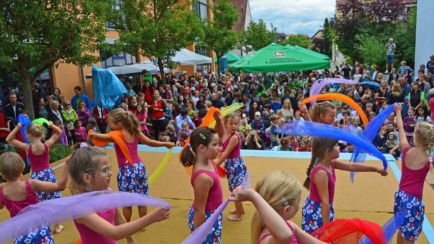 Artico und der Circusverein Neumarkt feiern ihr fünftes Straßenfest