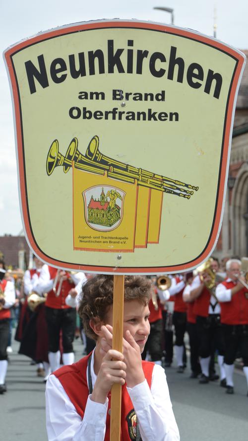 Auch die musikalische Konkurrenz im Landkreis Forchheim ließ es sich nicht nehmen dem Musikverein Heroldsbach zu seinem 40. Geburtstag zu gratulieren.