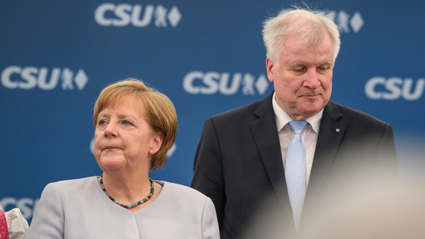 Schlechte Stimmung zwischen Merkel und Seehofer. In der Asylfrage herrscht mal wieder Uneinigkeit.