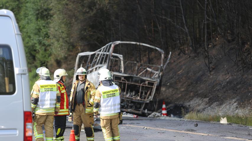 Flammen-Drama bei Busunglück forderte 2017 nahe Gefrees 18 Tote