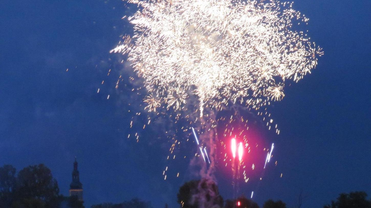 Höchstadt: Feuerwerk rundet Kerwa ab