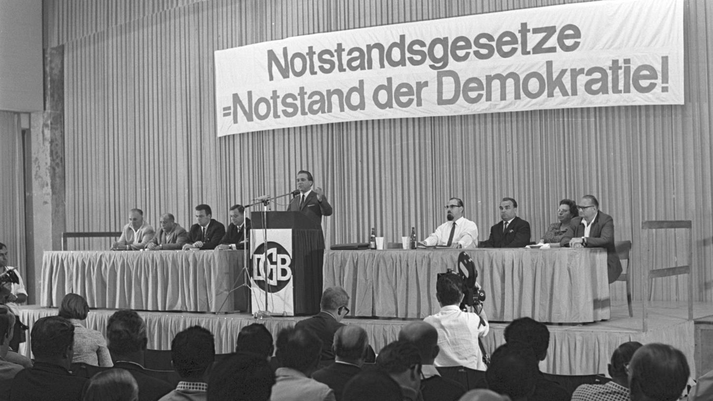 8. Juli 1967: Ein Nein zum Notstand