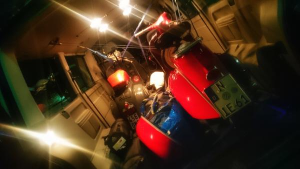 Auf diese Weise spart man sich die ersten dreihuntert Kilometer Autobahn.