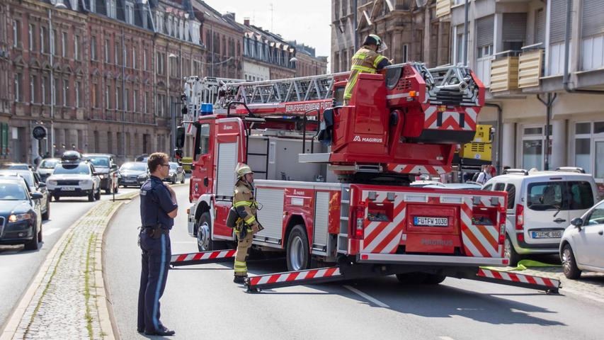 Verkehrskollaps in Fürth: Feuerwehreinsatz sorgt für Chaos 