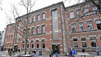 Kampf für Fortbestand Kampf für Fortbestand