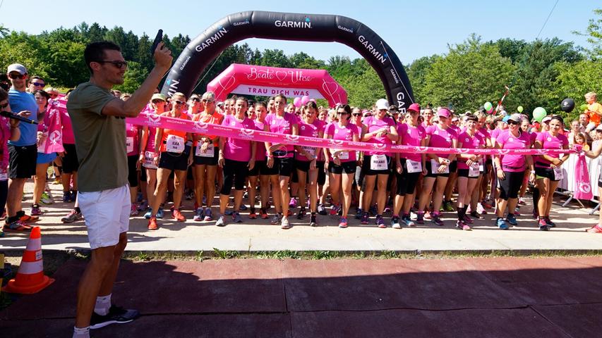 Party und Prosecco beim Challenge Woman in Roth