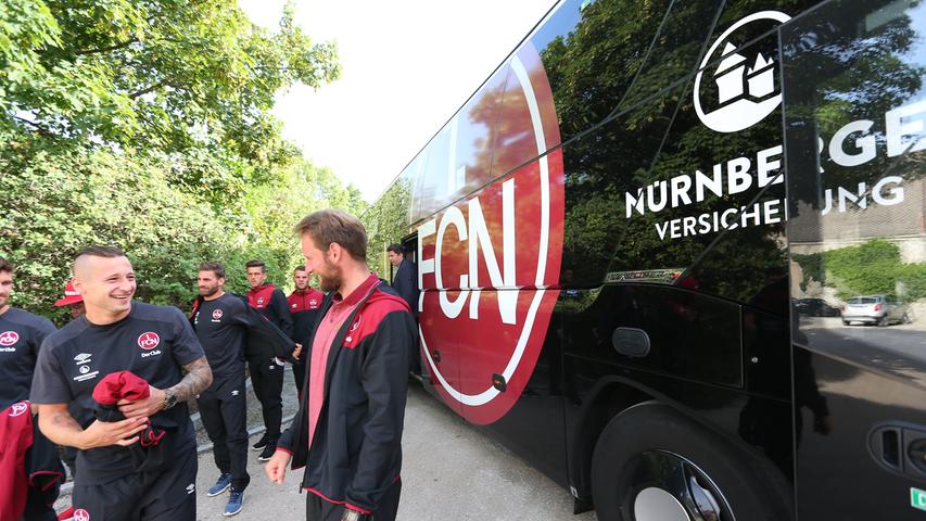 Kloster statt Kicken: Der 1. FC Nürnberg auf Ausflug