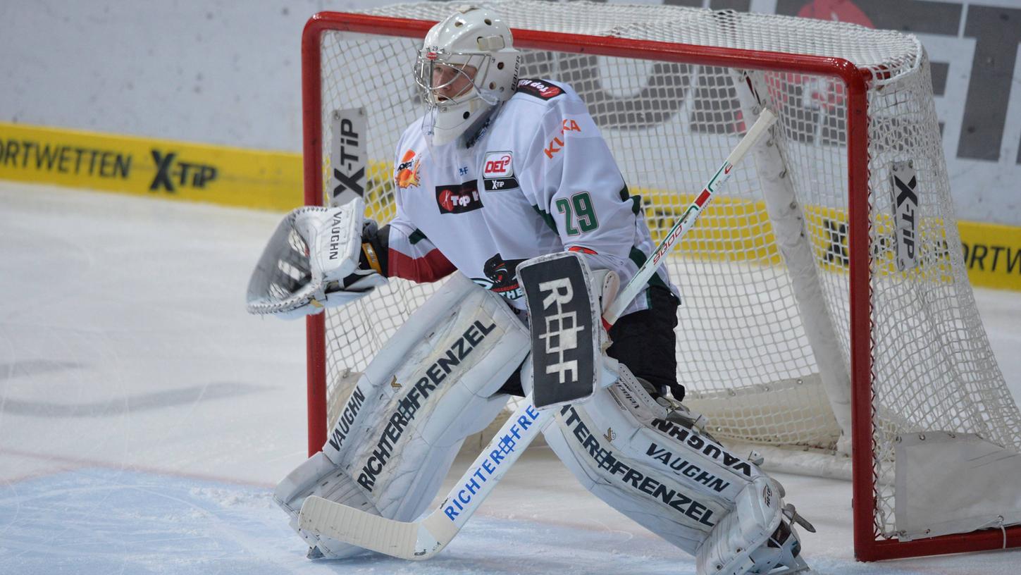 Josef Lala, Sohn des ehemaligen Eishockey-Weltmeisters Jiri, steht in der kommenden Saison bei den Thomas Sabo Ice Tigers zwischen den Pfosten - zumindest im Training.
