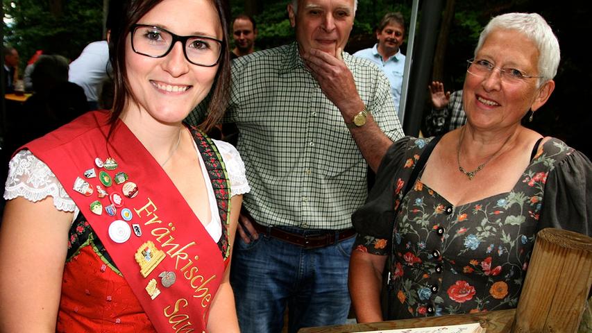 49. Kirschenfest in Pretzfeld: Sechs Königinnen für den Auftakt