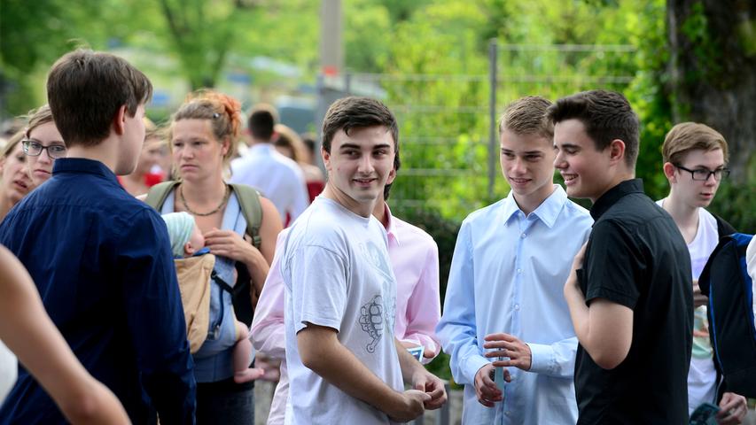 Schulzeit ade: Hans-Böckler-Schüler feiern ihren Abschluss